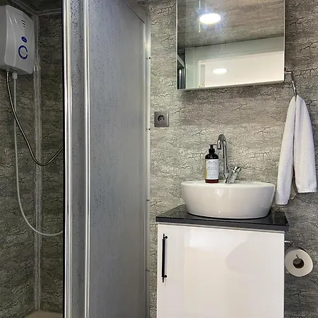 Miya Garden Tiny House Lägenhet *