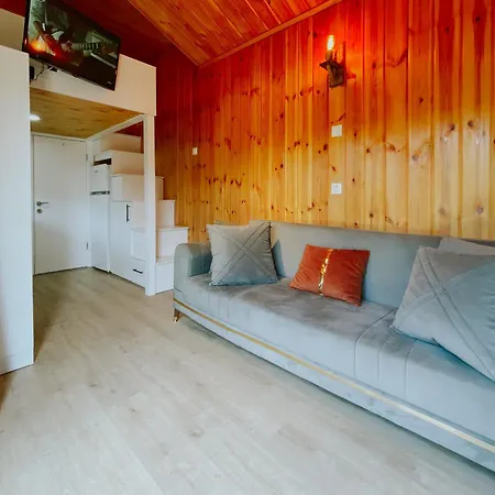 Miya Garden Tiny House Apartment